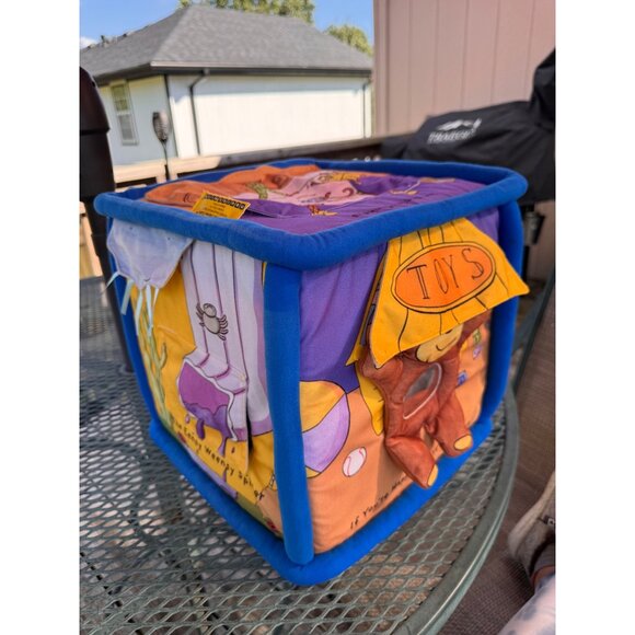 Small World Toys Together Tunes Interactive Musical Sensory Cube - Picture 1 of 11
